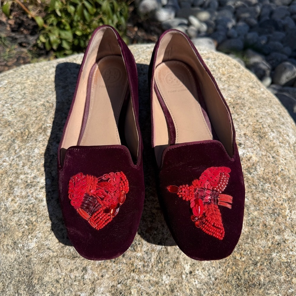 Tory Burch Women's Red Velvet Flats Size 8 Peace Bird Heart Sequins Casual